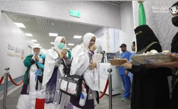 دور فاعل للمرأة السعودية في مبادرة “طريق مكة”: “فخر وشرف والتزام”