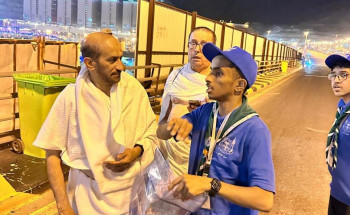 “كشافة الزلفي” تواصل تقديم الخدمات لحجاج بيت الله الحرام