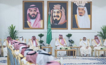 الأمير فيصل بن خالد بن سلطان يستقبل المهنئين بعيد الأضحى