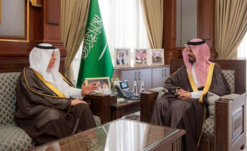 أمير منطقة المدينة المنورة يستقبل وزير البيئة والمياه والزراعة