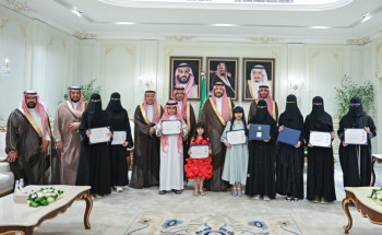 أمير الحدود الشمالية يكرّم الفائزين بجائزة الأميرة صيتة بنت عبدالعزيز