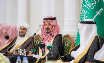 أمير المدينة المنورة يستقبل أصحاب الفضيلة والمعالي والمشايخ ومديري الإدارات الحكومية خلال جلسته الأسبوعية