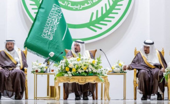 أمير منطقة القصيم يستقبل المسؤولين والمواطنين في الجلسة الأسبوعية بمحافظة عيون الجواء