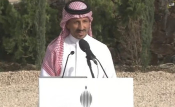 “الخطيب” يعلن عن إطلاق التأشيرة السياحية بعد شهر