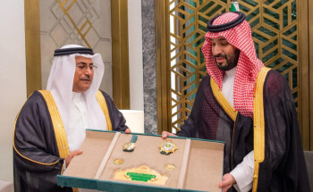 سمو ولي العهد يستقبل رئيس البرلمان العربي