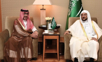 وزير الشؤون الإسلامية يلتقي سفير المملكة لدى مصر