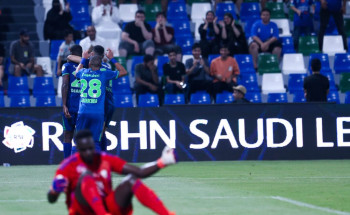 الفتح يكسب الأهلي بهدف دون ردّ في افتتاح الجولة الثانية من الدوري السعودي للمحترفين