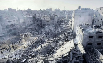 3 صواريخ مباشرة أثناء صلاتهم للفجر.. 100 شهيد في مجزرة إسرائيلية جديدة بغزة