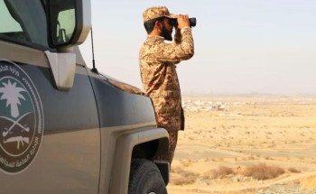 دوريات المجاهدين بعسير تقبض على مواطن نقل 7 مخالفين في مركبته