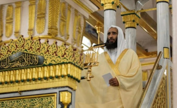 إمام المسجد النبوي: من مشروع الأسباب تحوّل المرء عن حال لا يجد خيرها ولا يأنس بركتها