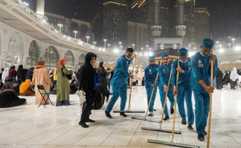 “شؤون الحرمين” تكثّف النظافة بعد الأمطار على المسجد الحرام
