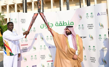 نائب أمير جازان يتسلم شعلة دورة الألعاب السعودية 2024