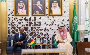 توقيع اتفاقية أمنية بين البلدين.. الأمير عبدالعزيز بن سعود يستقبل وزير الأمن بجمهورية غينيا