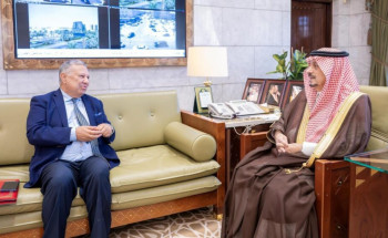أمير منطقة الرياض يستقبل السفير المغربي لدى المملكة