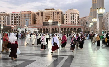 لينعموا بالطمأنينة والخشوع.. خدمات تنظيمية ترافق المصلين في المسجد النبوي