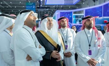 وزير الصحة يدشّن الهوية الجديدة لشركة الدواء في ملتقى الصحة العالمي