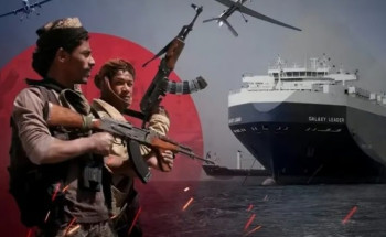 “الحوثي” تتبنَّى هجمات ضد 3 سفن تجارية في البحر الأحمر وبحر العرب