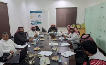 جمعية البر بالقريات تودع أكثر من ثلث مليون ريال لكسوة الشتاء