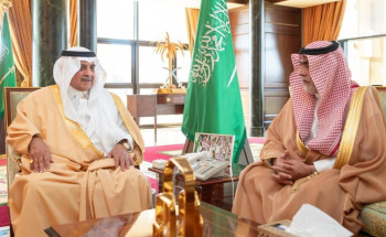 أمير تبوك يستقبل مدير تعليم المنطقة ويطلع على تقرير عن سير الاختبارات