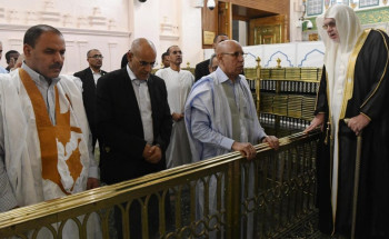 الرئيس الموريتاني يزور المسجد النبوي