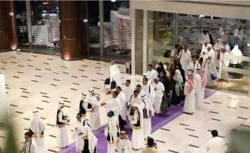 أولى طلائع الدفعة الأولى من ضيوف برنامج خادم الحرمين للعمرة تغادر إلى بلدانهم