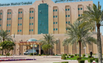 الدمام.. تدخّل نوعي لاستبدال مفصلي الركبتين لمريضة بعملية جراحية واحدة