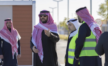 أمير الحدود الشمالية يتفقد ممشى طريق “زبيدة” بمحافظة رفحاء