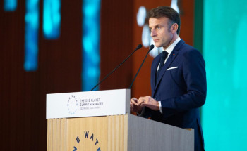 الرئيس الفرنسي: تحدي المياه مرتبط بندرتها.. وتغيّر أوضاعها يجعل من الصعب توقع توافر كمياتها