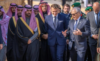 الرئيس الفرنسي يزور حي طريف التاريخي بالدرعية