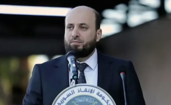 رئيس الحكومة الانتقالية للسوريين في الخارج: عودوا لبلدكم والحقوق مضمونة