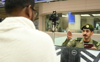 “الجوازات” تؤكد أهمية الالتزام بالأنظمة عند القدوم لأداء العمرة حتى المغادرة