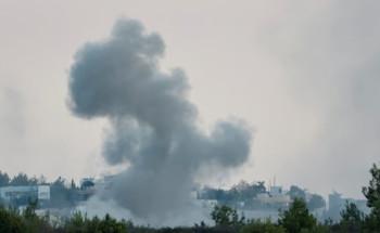 خمسة جرحى في قصف إسرائيلي على غزة وحملة اعتقالات واسعة في الضفة الغربية