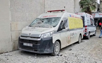 قوات الاحتلال تُواصل استهداف المرافق الصحية بغزة بتفجير روبوتات قرب مستشفى العودة