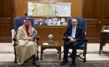 سمو وزير الخارجية يلتقي رئيس مجلس النواب اللبناني