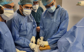 مجمع الملك عبدالله الطبي بجدة ينجح في إنهاء معاناه مريضتين مع السلس البولي الإلحاحي المزمن