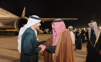 وزير خارجية الإمارات يصل إلى الرياض للمشاركة في الاجتماع الوزاري الموسع بشأن سوريا الذي تستضيفه المملكة