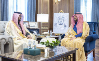 أمير منطقة الحدود الشمالية يستقبل مدير جمرك منفذ جديدة عرعر