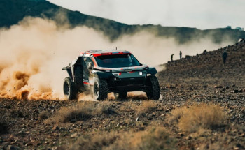 رالي داكار السعودية 2025.. “ابن سعيدان” يحلّق في صدارة “تشالنجر” و”الراجحي” يتمسّك بالوصافة