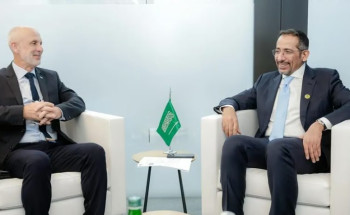 “الخريف” يناقش الفرص الواعدة في التعدين والصناعات الإستراتيجية مع شركات عالمية