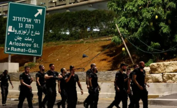 إصابة 3 إسرائيليين في عملية إطلاق نار وسط تل أبيب