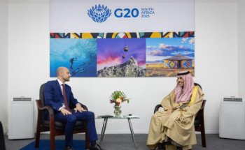 سمو وزير الخارجية ووزير الخارجية الفرنسي يبحثان تطورات الأوضاع الإقليمية