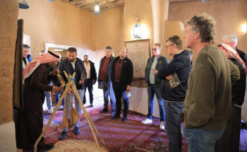 البكيرية تفتح أبوابها للعالم: وفد هولندي يستكشف التراث والآثار