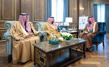 أمير الحدود الشمالية يتسلّم تقريرًا عن أداء الخطوط السعودية في المنطقة