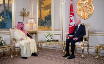الرئيس التونسي يستقبل الأمير عبدالعزيز بن سعود ويستعرضان العلاقات الثنائية والتعاون الأمني