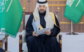 أمير الحدود الشمالية يتسلم التقرير السنوي للإدارة العامة للأحوال المدنية بالمنطقة