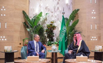 ولي العهد يستقبل وزير الخارجية الروسي