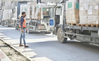 وصول قوافل مساعدات سعودية جديدة لدعم المستشفيات والمراكز الصحية في جنوب قطاع غزة