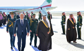 رئيس الجمهورية اللبنانية يصل الرياض وفي مقدمة مستقبليه نائب أمير المنطقة