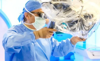 “التخصصي” يستخدم تقنية متطورة تعزز دقة استئصال أورام الدماغ