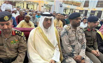 فرحة العيد تغمر ينبع.. شاهد جموع المصلين يؤدون صلاة العيد وسط أجواء إيمانية